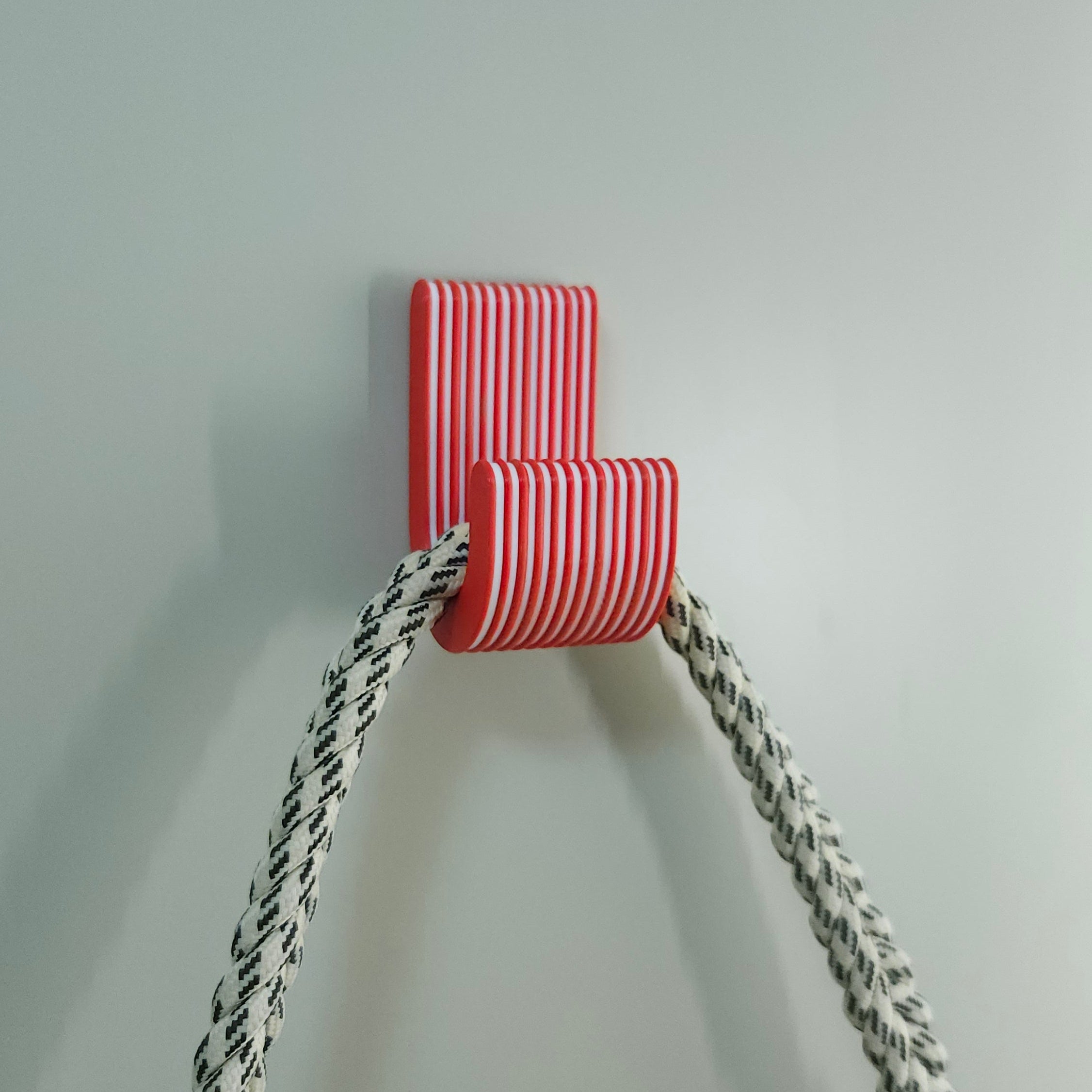 Colorful wall hooks with high load capacity(4psc)